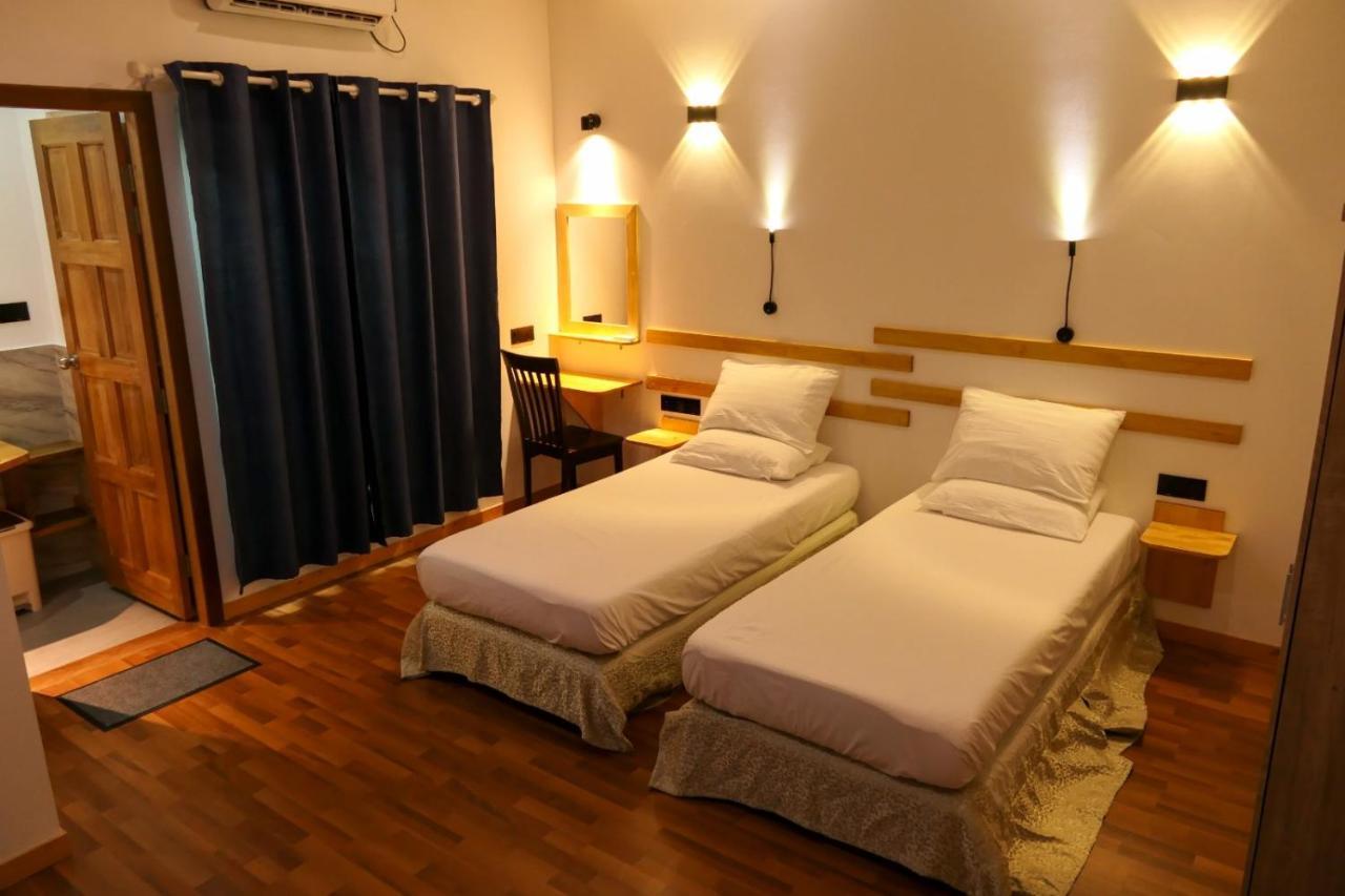 Ayira Maldives Hotel Feridhoo Exterior foto
